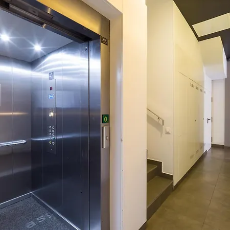 Apartment Royal Beach-viviendas Vacacionales *