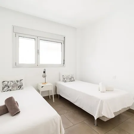 Royal Beach-viviendas Vacacionales * Λας Πάλμας ντε Γκραν Κανάρια